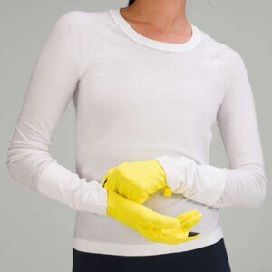 Brand New Lululemon MATCHING SET Beanie AND Gloves in Sonic Yellow